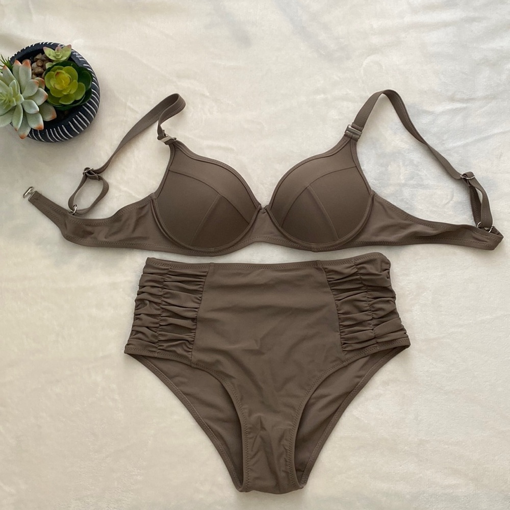 NWOT Solid Ruched Push Up High Waisted Bikini